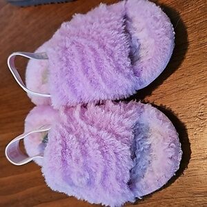 AWESOME UGG FLUFF YEAH WAVY PURPLE